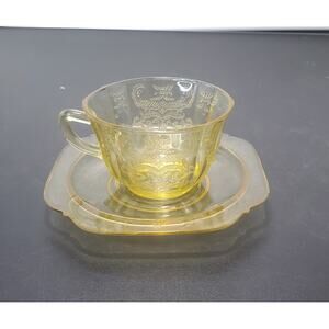 FEDERAL MADRID AMBER YELLOW DEPRESSION  GLASS Cup & Saucer Set